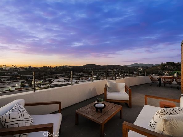 1919 Seigneur Avenue, Los Angeles CA 90032