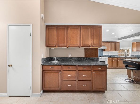 2733 Elena, West Covina CA 91792