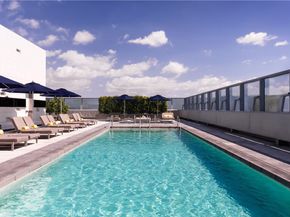 900 W Olympic Boulevard 50A, Los Angeles CA 90015