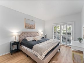 1340 Glenwood Road 28, Glendale CA 91201
