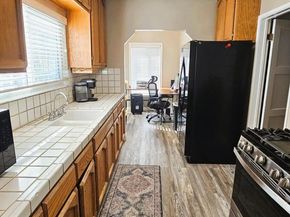 1318 N Van Ness Avenue, Compton CA 90221