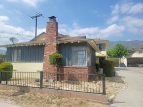 637 W Altadena Drive, Altadena CA 91001