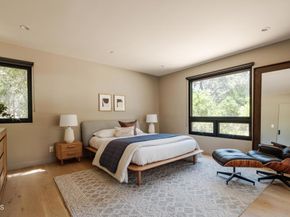 1905 Midlothian Drive, Altadena CA 91001