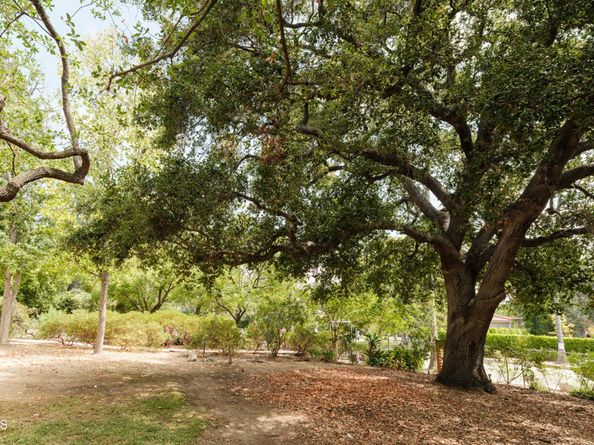 1905 Midlothian Drive, Altadena CA 91001
