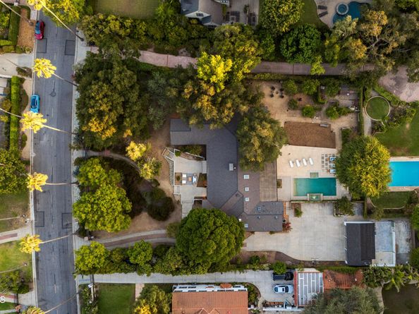 1905 Midlothian Drive, Altadena CA 91001