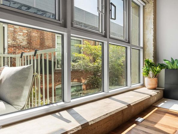 530 S Hewitt Street 244, Los Angeles CA 90013