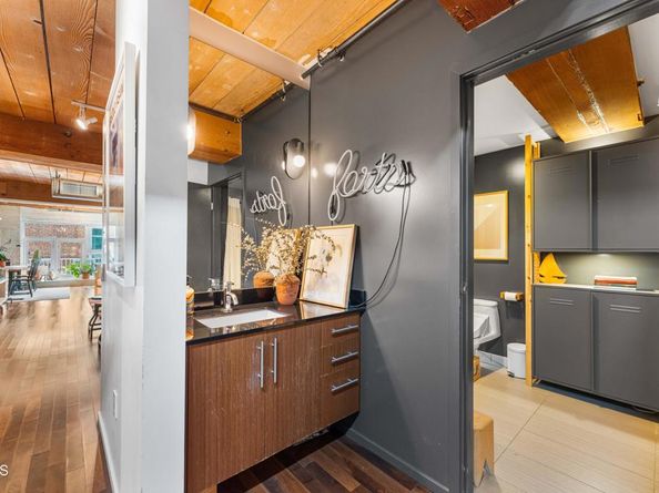 530 S Hewitt Street 244, Los Angeles CA 90013