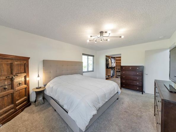 9212 Creemore Drive, La Crescenta CA 91214