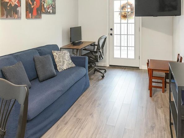 1954 E 112th Street, Los Angeles CA 90059