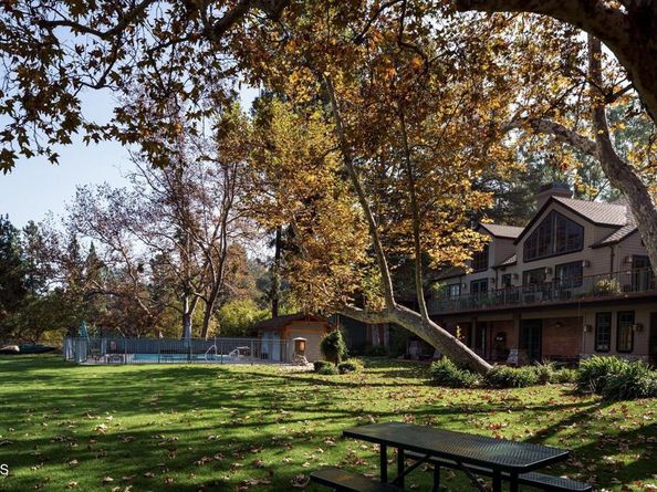 1256 Club House Drive, Pasadena CA 91105