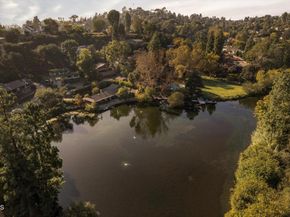 1256 Club House Drive, Pasadena CA 91105