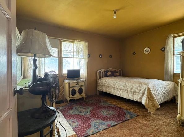 1239 E 124TH Street, Los Angeles CA 90059