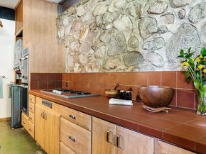 3740 Canyon Crest Road, Altadena CA 91001