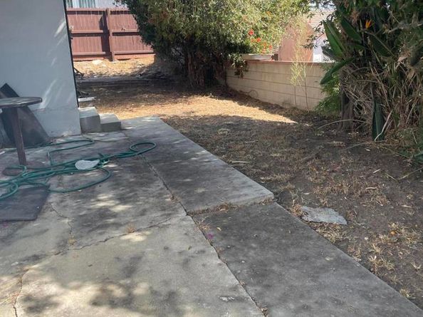 1258 W 121st Street, Los Angeles CA 90044