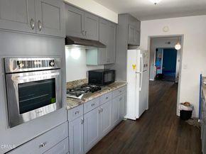 1258 W 121st Street, Los Angeles CA 90044