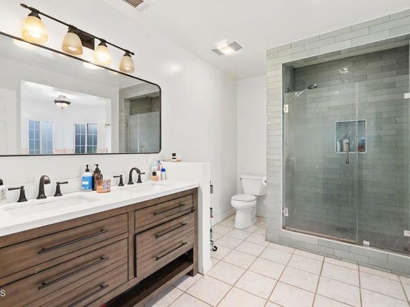 3847 Sunbeam Drive, Los Angeles CA 90065