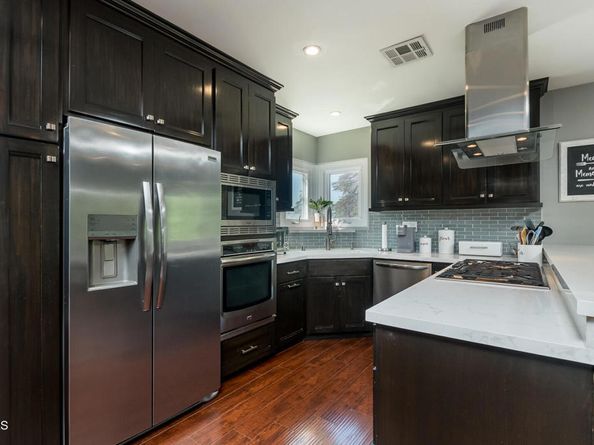 2144 N Pass Avenue, Burbank CA 91505