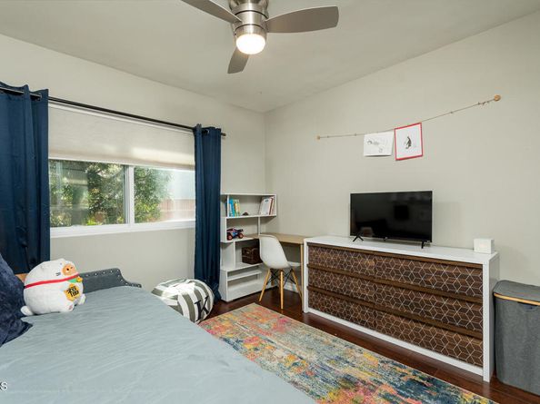 2144 N Pass Avenue, Burbank CA 91505