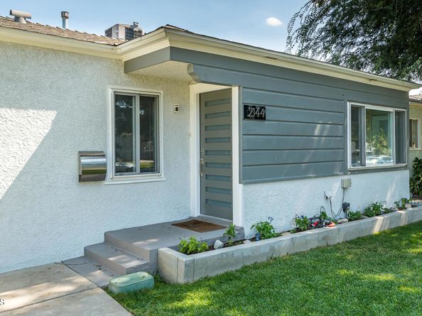 2144 N Pass Avenue, Burbank CA 91505