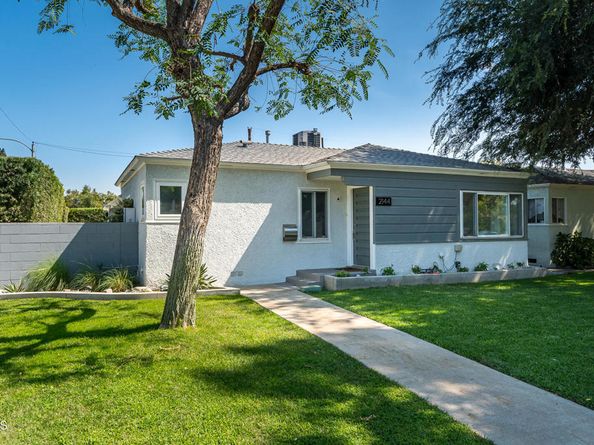 2144 N Pass Avenue, Burbank CA 91505