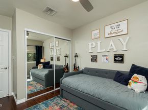 2144 N Pass Avenue, Burbank CA 91505