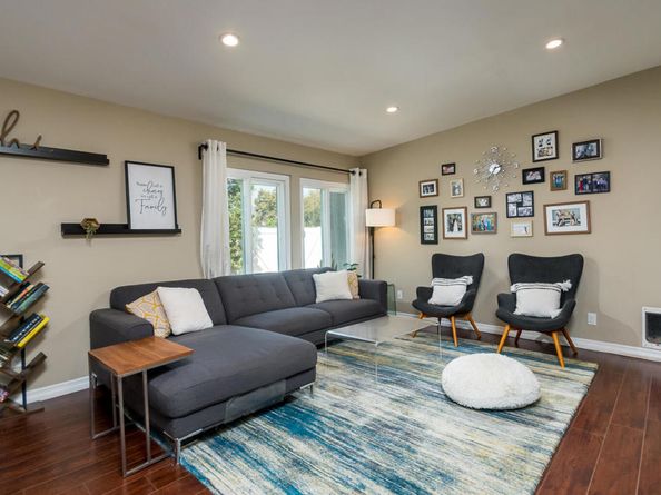 2144 N Pass Avenue, Burbank CA 91505