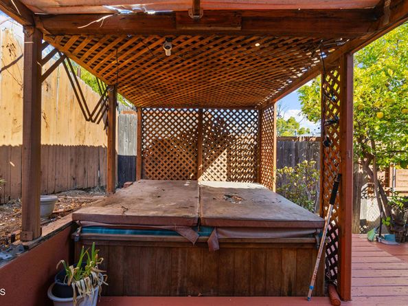 3205 Palmer Drive, Los Angeles CA 90065