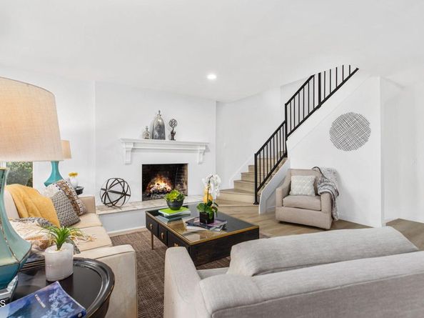 709 Wilson Court, Burbank CA 91505