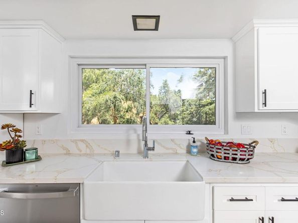 709 Wilson Court, Burbank CA 91505