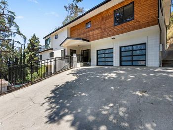 709 Wilson Court
