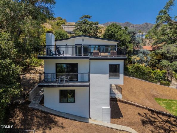 709 Wilson Court, Burbank CA 91505