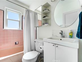 6521 W 85th Street, Los Angeles CA 90045
