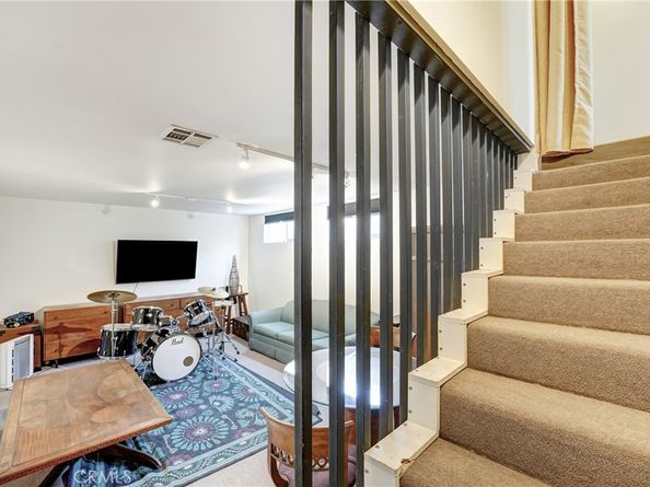 6521 W 85th Street, Los Angeles CA 90045