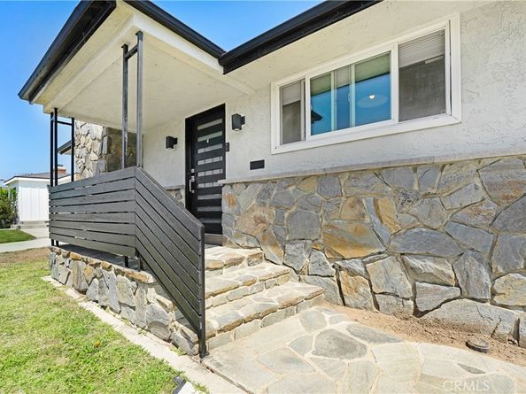 6521 W 85th Street, Los Angeles CA 90045