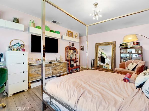 6521 W 85th Street, Los Angeles CA 90045