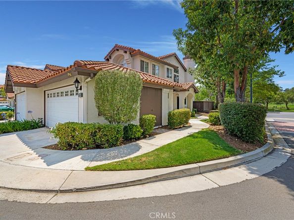 2 Via Entrada, Rancho Santa Margarita CA 92688