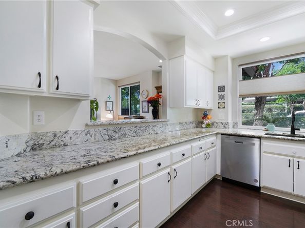 2 Via Entrada, Rancho Santa Margarita CA 92688