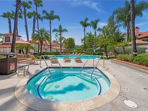 2 Via Entrada, Rancho Santa Margarita CA 92688