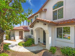 2 Via Entrada, Rancho Santa Margarita CA 92688