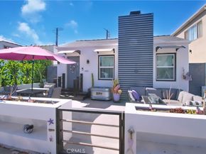 207 Santa Ana Avenue, Long Beach CA 90803