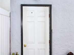 207 Santa Ana Avenue, Long Beach CA 90803