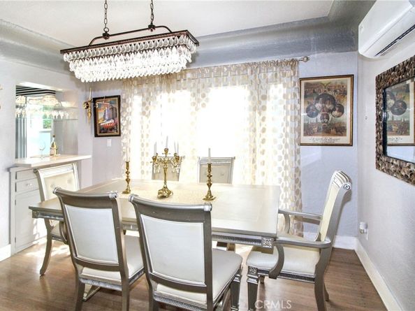 207 Santa Ana Avenue, Long Beach CA 90803