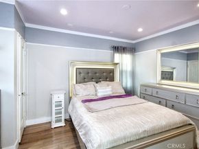 207 Santa Ana Avenue, Long Beach CA 90803