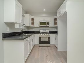 531 W 80TH, Los Angeles CA 90044