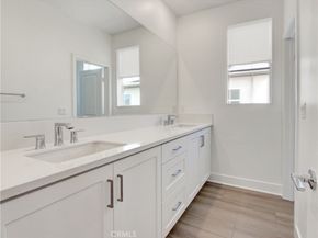 230 Sora, Irvine CA 92618