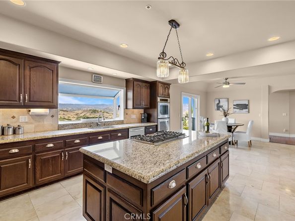 870 Avenida Acapulco, San Clemente CA 92672