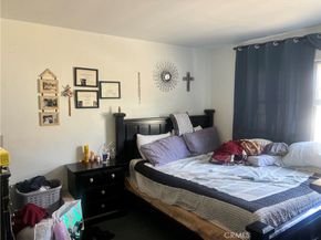 6240 Hazeltine Avenue, Van Nuys CA 91401