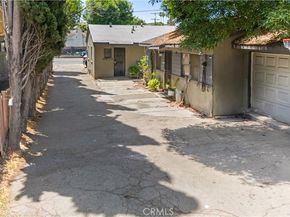 6240 Hazeltine Avenue, Van Nuys CA 91401