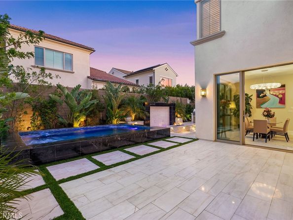 244 Coal Mine, Irvine CA 92602
