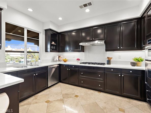 7988 Aldea Circle, Huntington Beach CA 92648